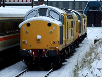 NR Yellow 97301 (37100) and 97302 (37170)
