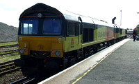 Colas Railfreight 66846 with 66850