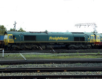Freightliner 66603
