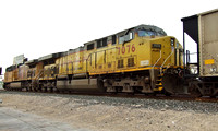 Union Pacific AC4400 7076 powers with 5596 (6499 rear) through LV bound for LA