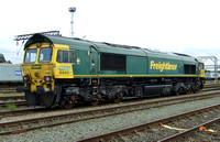 Freightliner 66604