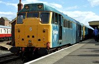 BR Blue 31438 and 86101