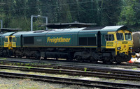 Freightliner 66503