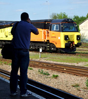 A photo of a photo being taken of Colas 70802