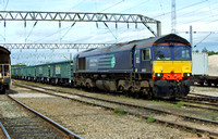 DRS 'Compass' 66303 on hire to Freightliner