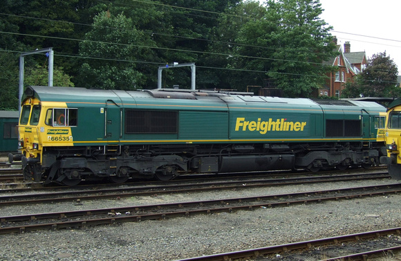 Freightliner 66535