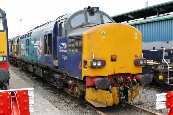 DRS 'Revised' 37218 with 37069