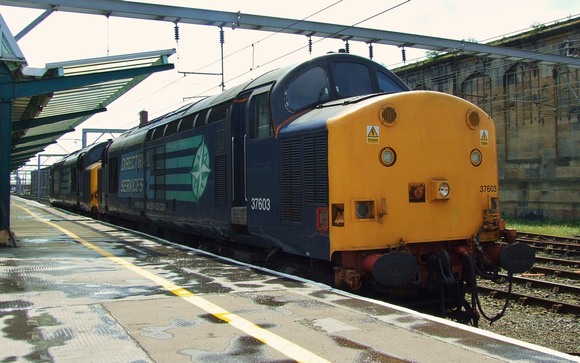 DRS 'Compass' 37603 and 37611