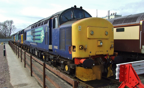 DRS 'Compass' 37682 with 37610 and 37259