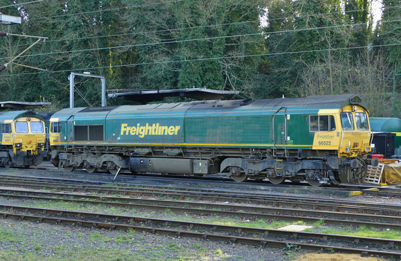 Freightliner 66522