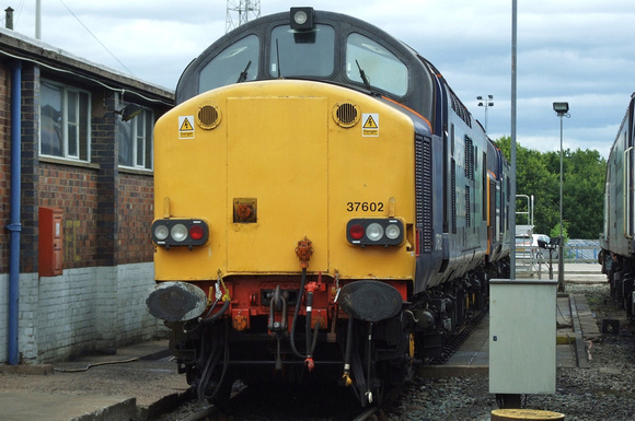 DRS 'Compass' 37602 with 37607