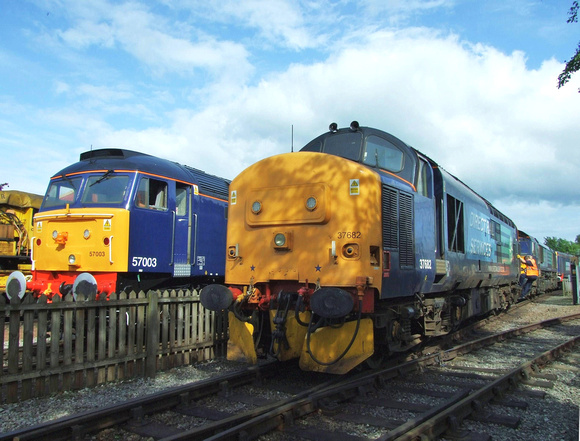 DRS 'Compass' 57003 and 37682